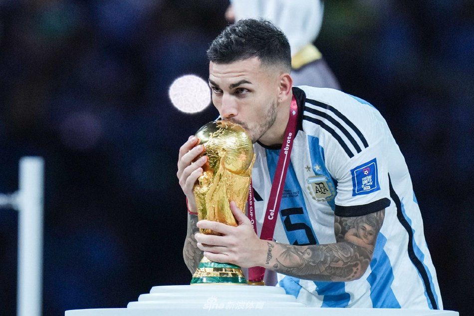 国际赛事中 国际赛事中