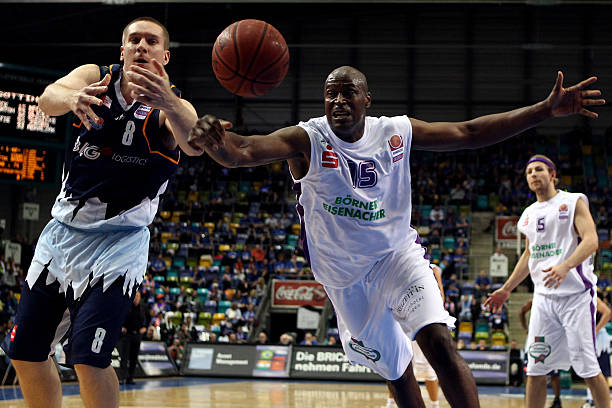 莫拉蒂目前 莫拉蒂目前